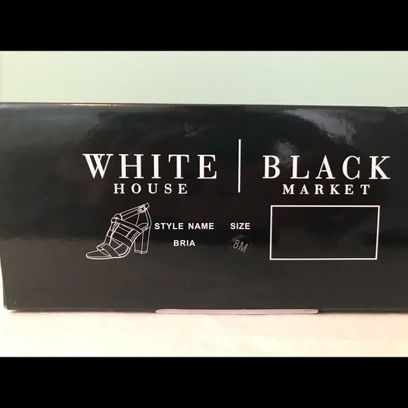 White House Black Market Grommet Detail Sandal 8 - Picture 9 of 9